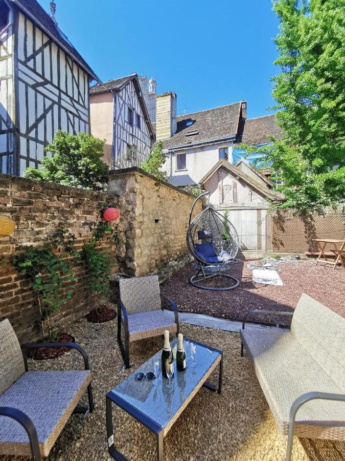 Ferienwohnung La Marmotte De La Cathedrale - Calme - Jardin Troyes Exterior foto